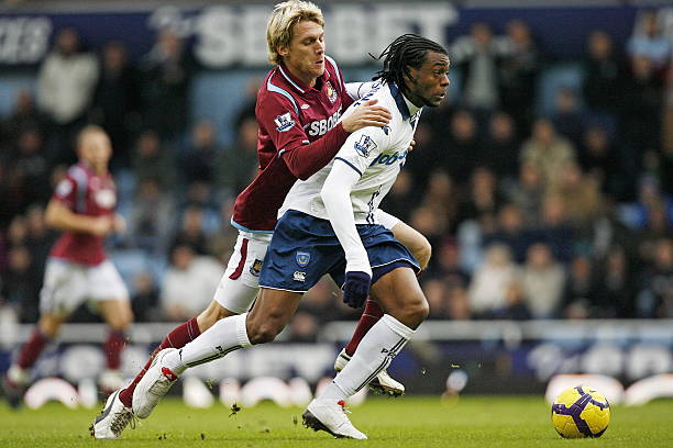 西蒙尼与安 西蒙尼与安