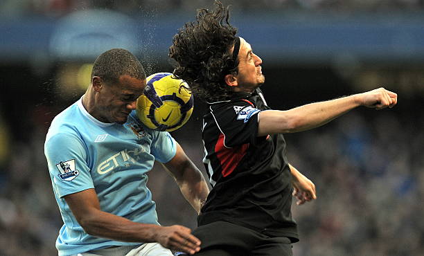 从曼城签下 从曼城签下